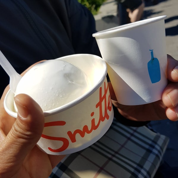 รูปภาพถ่ายที่ Smitten Ice Cream โดย Eunju T. เมื่อ 7/27/2019