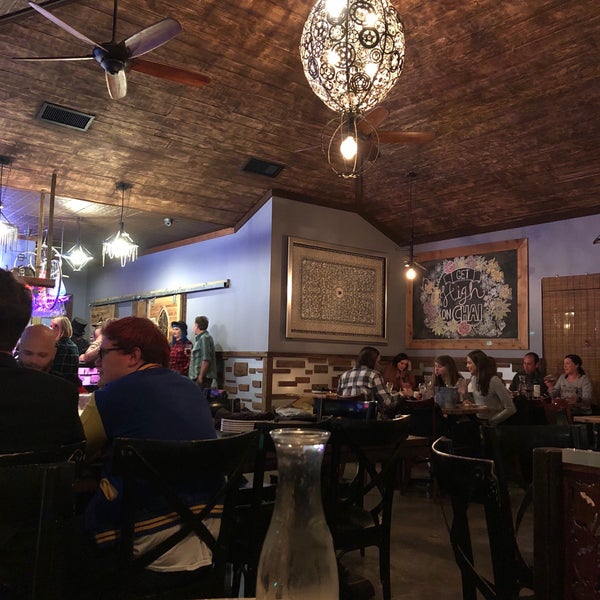 11/1/2017 tarihinde Greisy A M.ziyaretçi tarafından G&#39;Raj Mahal Cafe'de çekilen fotoğraf