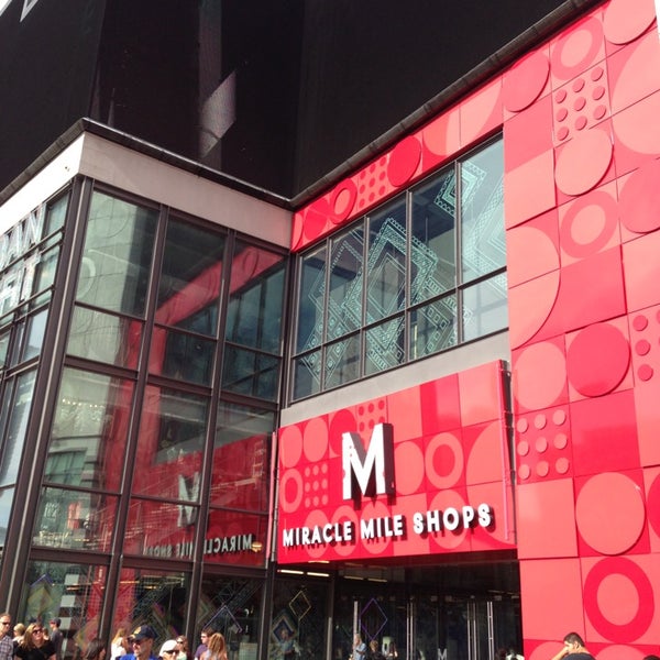 Miracle Mile Shops The Strip 119 tips