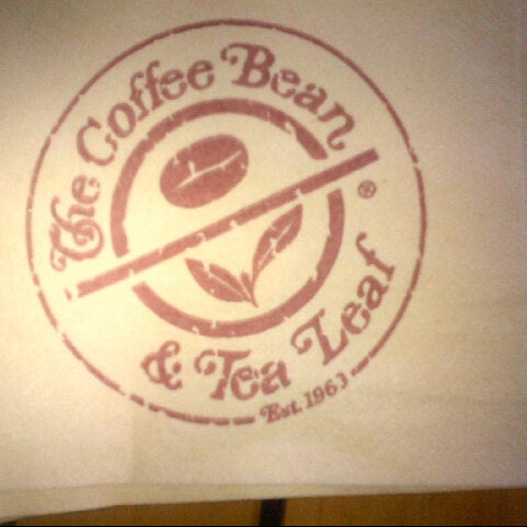 Photo taken at The Coffee Bean &amp; Tea Leaf by Senig on 5/8/2013