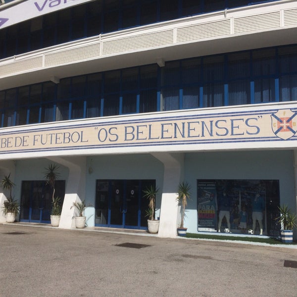 Das Foto wurde bei Estádio do Restelo von Aleksandr K. am 10/5/2016 aufgenommen