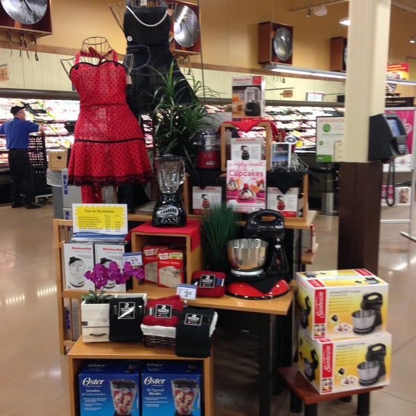 Kroger Marketplace Supermarket in Fort Wayne