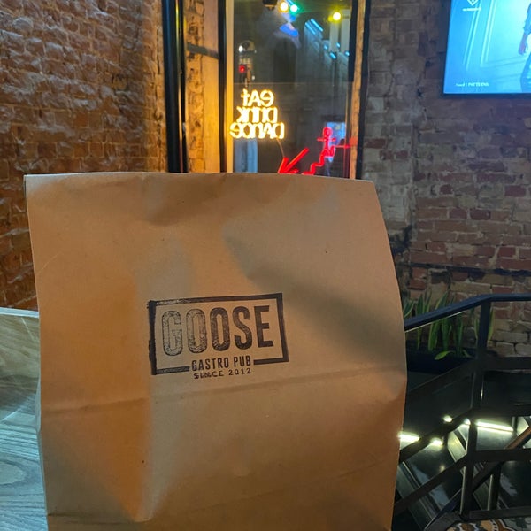 Foto tirada no(a) Goose Gastro Pub por Mike Z. em 12/3/2020