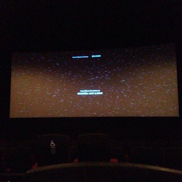 AMC Showplace Machesney Park 14 24個のTips