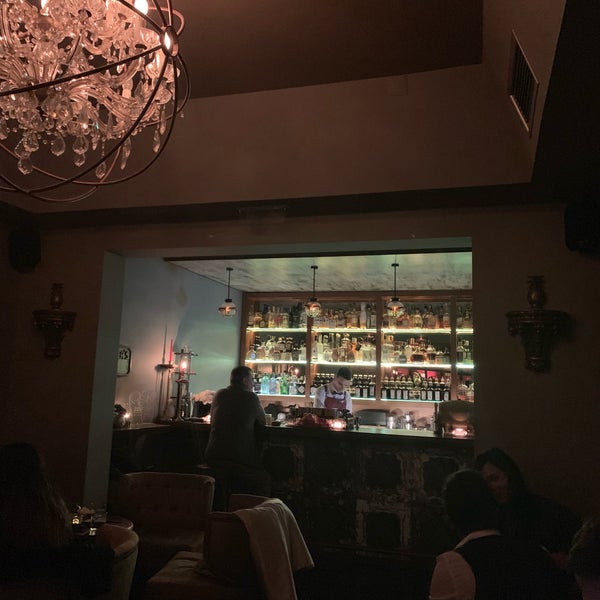 1/28/2019 tarihinde Martin J.ziyaretçi tarafından Red Frog Speakeasy Bar'de çekilen fotoğraf
