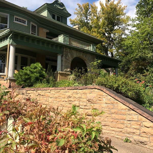 Mapleton Hill Historic District Neighborhood in Central Boulder