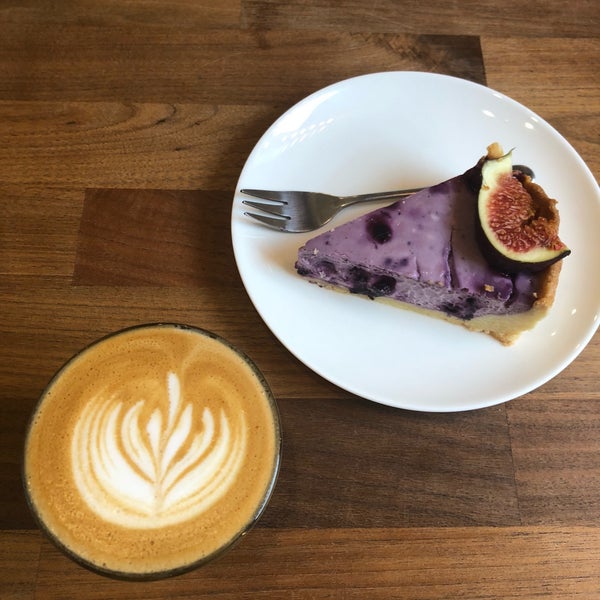 8/26/2018 tarihinde Alina R.ziyaretçi tarafından Latteria coffee'de çekilen fotoğraf