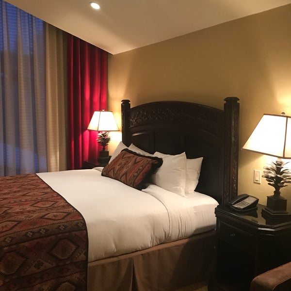 Rooms are beautiful and hotel staff are very helpful. Free shuttle to and from downtown Jackson. Definitely recommend staying here.