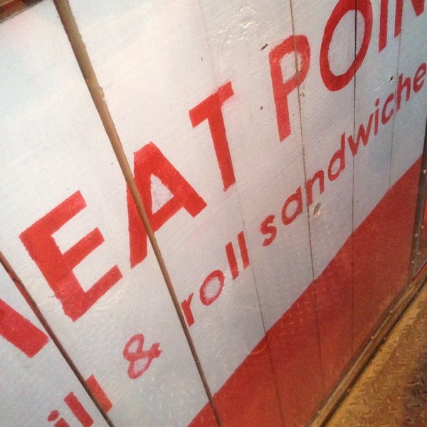 Foto diambil di Meat Point Grill &amp; Roll oleh Deniza G. pada 4/19/2013