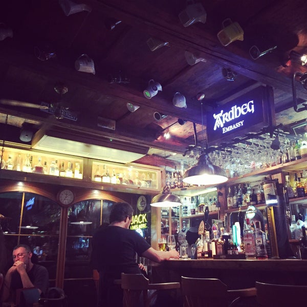 10/25/2016에 Margarita R.님이 The BLACK STUFF Irish Pub &amp; Whisky Bar에서 찍은 사진