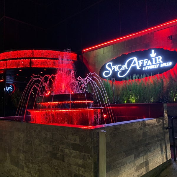 Foto tomada en Spice Affair Beverly Hills Indian Restaurant  por Aziz .. el 10/25/2019