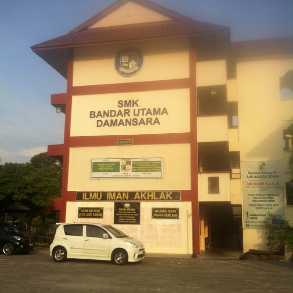 smk bandar utama damansara 4