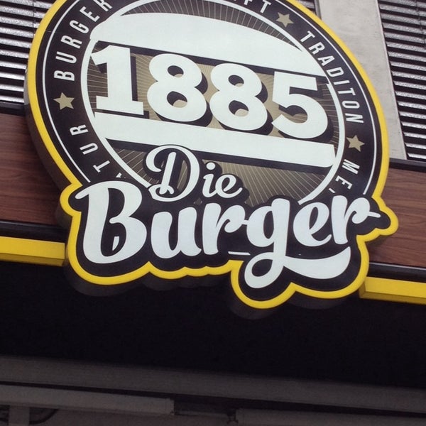 Снимок сделан в 1885 Die Burger пользователем Nathalie 10/26/2013