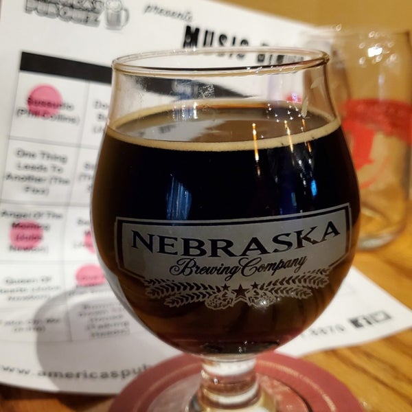 Снимок сделан в Nebraska Brewing Company  Brewery &amp; Tap Room пользователем troy n. 11/9/2019