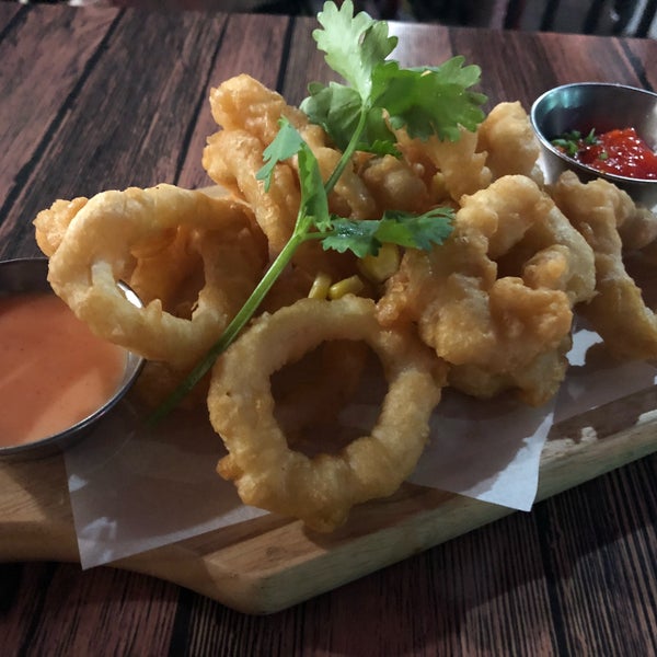 Photo taken at Bangkok Joe&#39;s Thai Restaurant &amp; Dumpling Bar by J S. on 7/8/2018