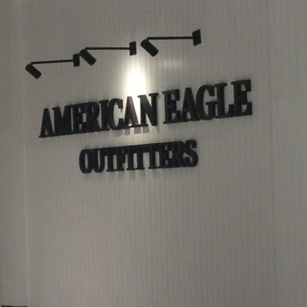 american eagle jersey gardens mall
