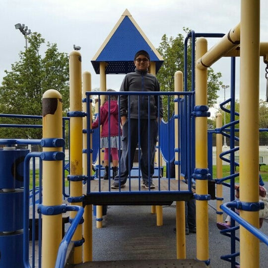 Allen Park Playground in South Farmingdale