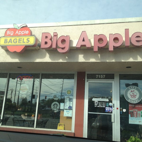 Big Apple Bagels 8 tips from 251 visitors
