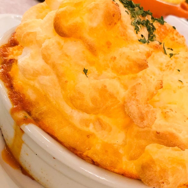 Salon Oeuf Et Moi Cafe In 横浜市