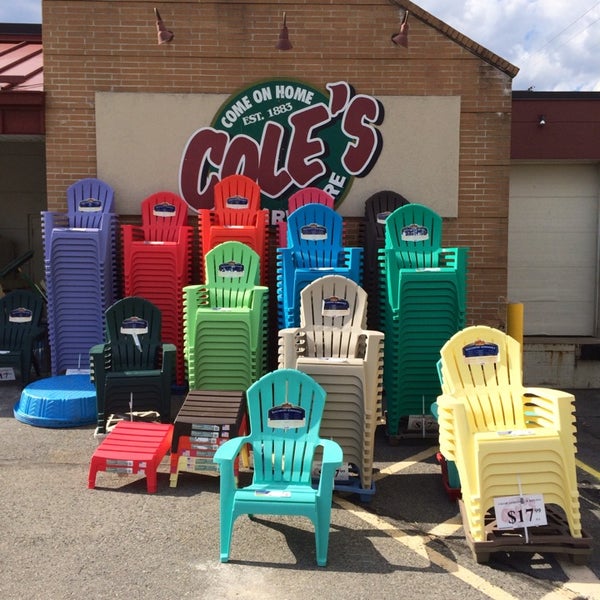 Coles Hardware Inc. Hardware Store in Lewisburg