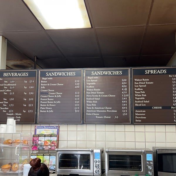 Teaneck Road Hot Bagels Bagel Shop in Teaneck