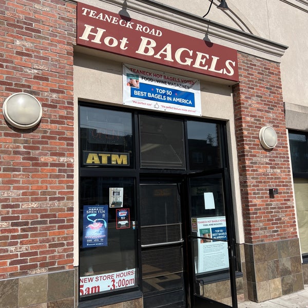 Teaneck Road Hot Bagels Bagel Shop in Teaneck