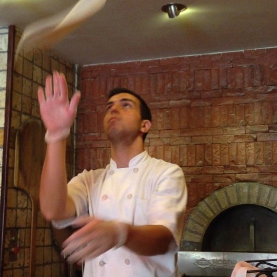 2/19/2013 tarihinde Jonas P.ziyaretçi tarafından Da Noi Pizzeria Ristorante'de çekilen fotoğraf