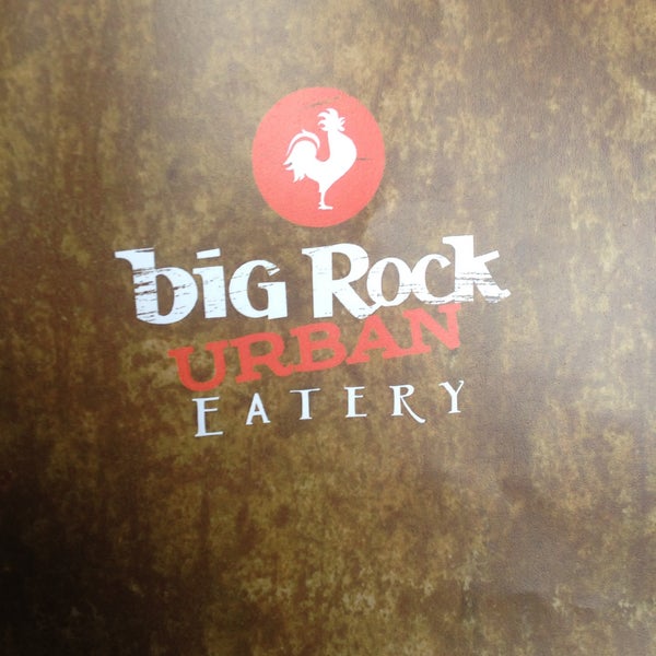 4/11/2015에 Diana K.님이 Big Rock Urban Brewery &amp; Eatery에서 찍은 사진