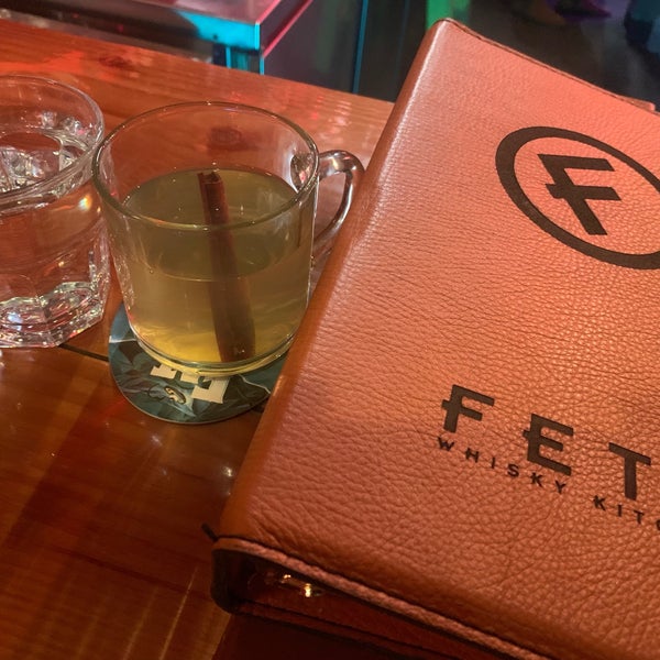 Photo taken at Fets Whisky Kitchen by Diana K. on 2/9/2019