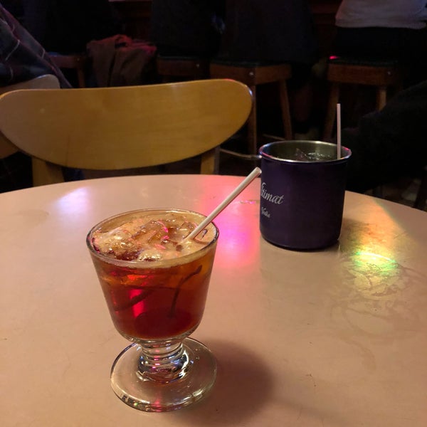 รูปภาพถ่ายที่ Gino &amp; Carlo Cocktail Lounge โดย Joe G. เมื่อ 2/25/2018