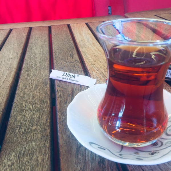 Foto diambil di Dilek Pasta Cafe &amp; Restaurant Halkalı Kanuni oleh Oğuz Y. pada 8/6/2019