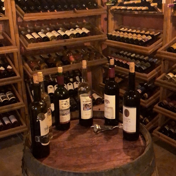 11/16/2018에 Ebru C.님이 Yorgo Restoran&amp;Wine house에서 찍은 사진