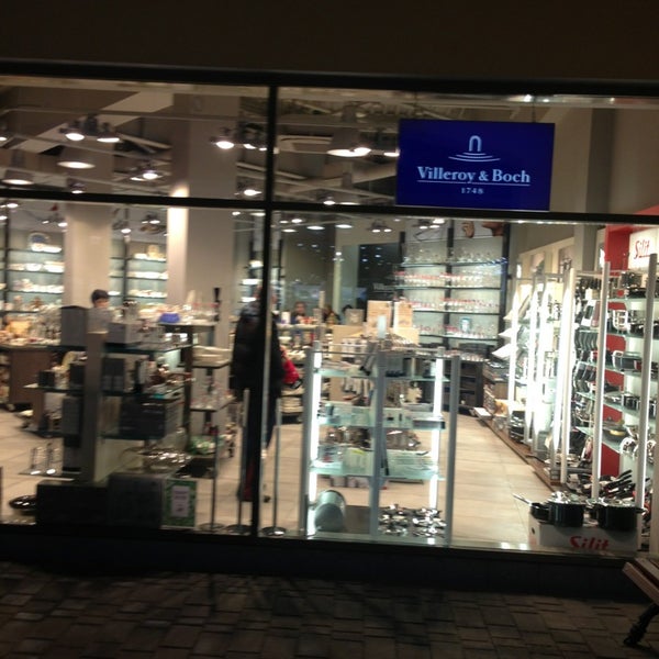 Villeroy аутлет. Villeroy boch магазин. Villeroy boch магазин. Витрина магазина villeroy&boch. Villeroy boch аутлет пулково.