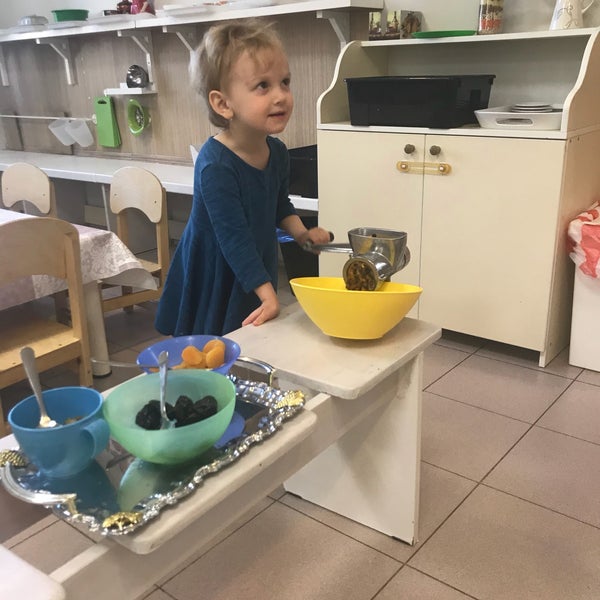 монтессори школа михайловой.