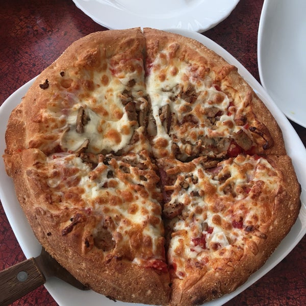 PIZZARONI, сеть пиццерий, Есенина, 1 к1, Санкт-Петербург - 2ГИС