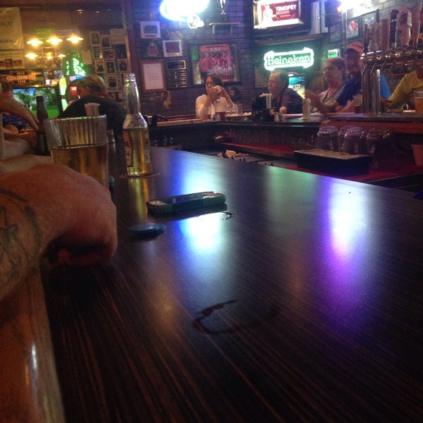7/2/2015 tarihinde Robby G.ziyaretçi tarafından Ted&#39;s Bar &amp; Grill'de çekilen fotoğraf