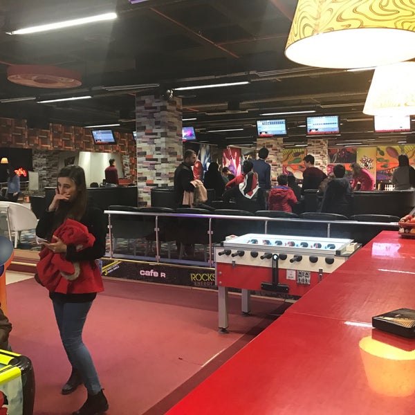 1/30/2017 tarihinde Mehmet G.ziyaretçi tarafından AMF Bowling &amp; Cafe 212 AVM'de çekilen fotoğraf