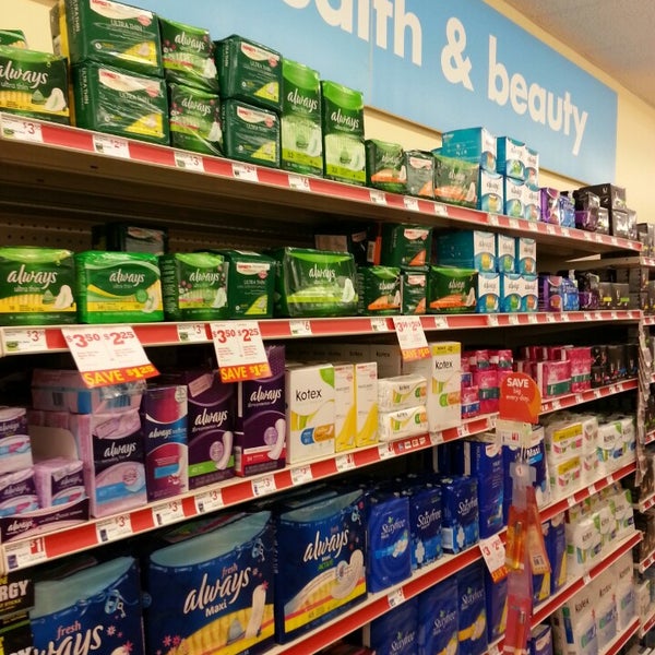 Dollar Tree Discount Store in Highland