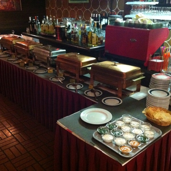 Indian Tandoori Palace Indian Restaurant In Altstadt Grossbasel