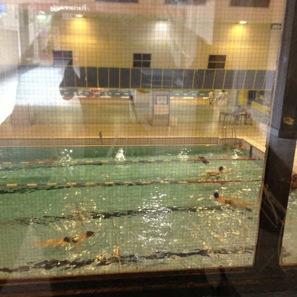 Piscine Armand Massard Yüzme Havuzu