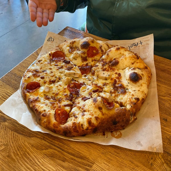 Blaze Pizza Pizza Place In Frisco