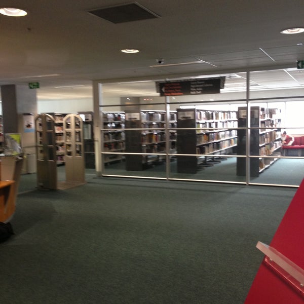 AUT Library Central Business District 55 Wellesley St E