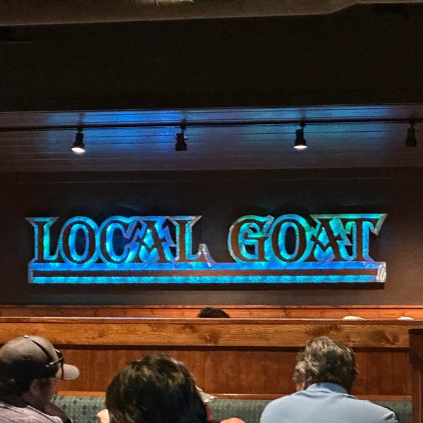 Das Foto wurde bei Local Goat von Scott C. am 6/27/2023 aufgenommen