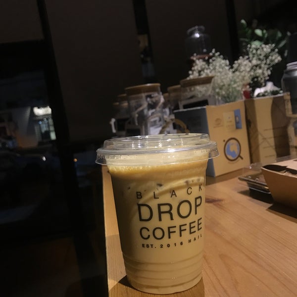 9/30/2018에 Saleh S.님이 Black Drop Coffee, Inc.에서 찍은 사진