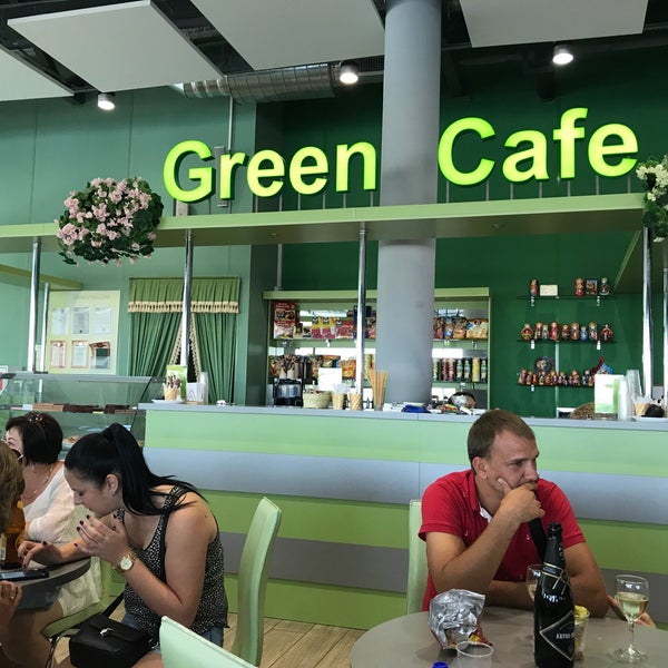 Кафе в грине. Грин кафе. Зеленое кафе Краснодар. Грин кафе на красной Краснодар. Аэропорт Краснодар фото кафе.