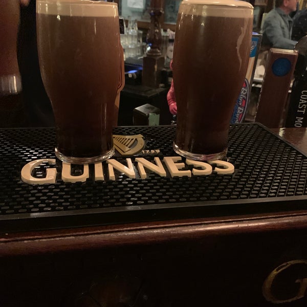Photo taken at Dubh Linn Gate Irish Pub by Aaron M. on 2/21/2020