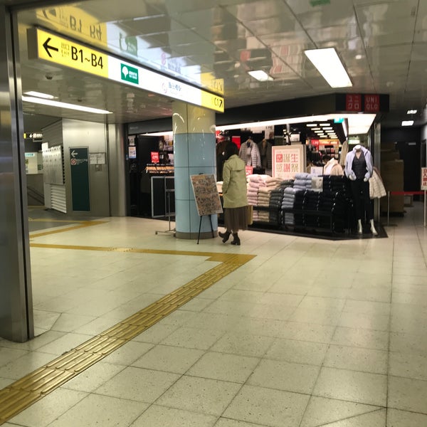 ユニクロ 閉業 神楽坂 3人の訪問者 から 6個のtips 件 ユニクロ 閉業 神楽坂 3人の訪問者 から 6個のtips 件