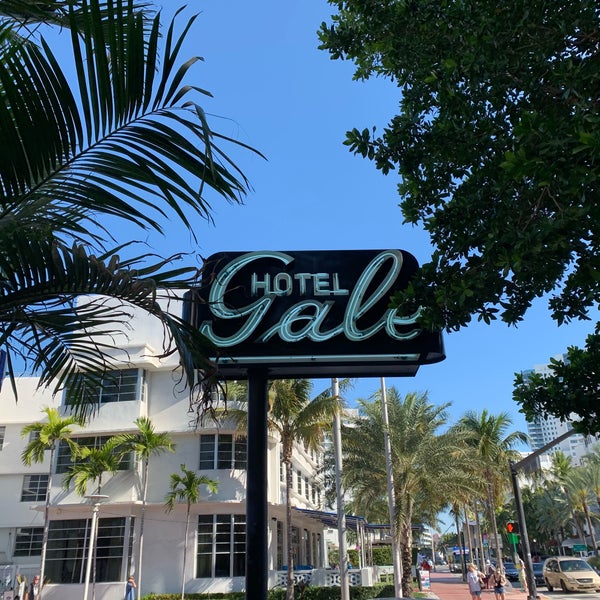 Снимок сделан в Gale South Beach, Curio Collection by Hilton пользователем Chris B. 3/26/2019