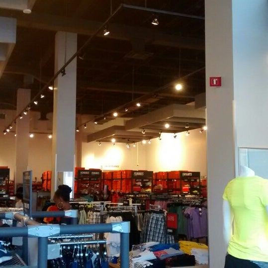 nike factory store montreal