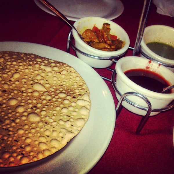 9/21/2012にRay B.がMoon Indian Cuisineで撮った写真